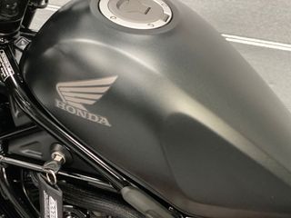 Honda CMX500 Rebel Negra