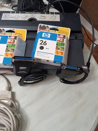 Impresora HP Deskjet 320 mas regalo de 2 cartuchos