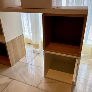 Escritorio moderno madera y blanco