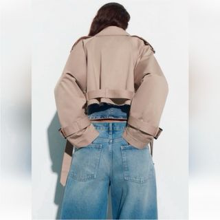 Parka corta Zara Beige