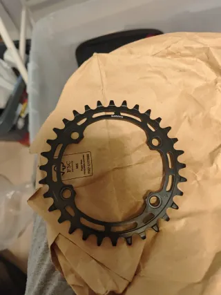 Plato Deore 12v 32D Negro