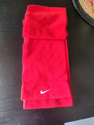 Bufanda Nike niño roja