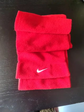 Bufanda Nike niño roja