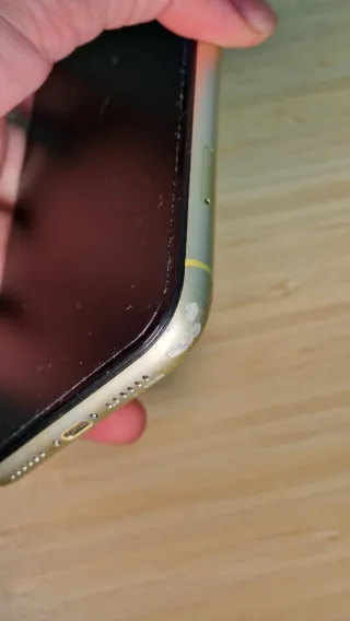 Scheda madre iPhone 11 64GB Giallo