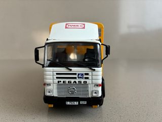 Pegaso 1121 Camión Donuts Panrico