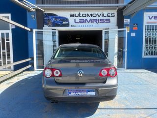 Volkswagen Passat 2005