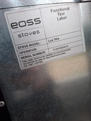 Estufa de pellets EOSS Luz 7 kW