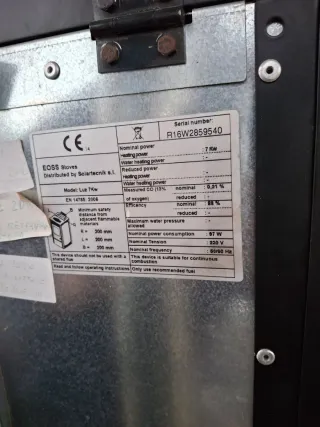 Estufa de pellets EOSS Luz 7 kW