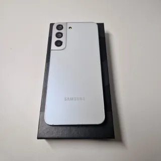 Samsung Galaxy S22 Caja y Accesorios