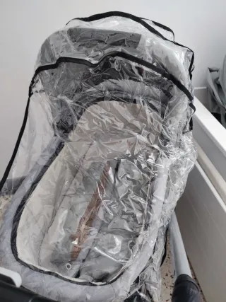 Carro de bebé 3 piezas gris marca Chicco