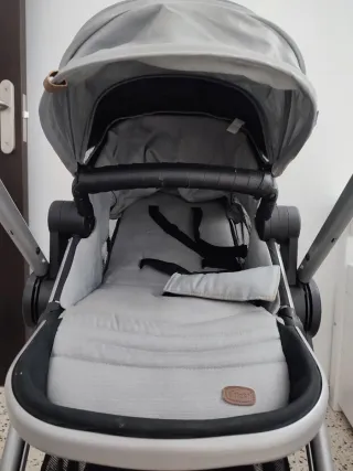 Carro de bebé 3 piezas gris marca Chicco