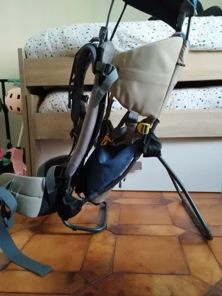 Mochila portabebés con capota Deuter kid comfort L