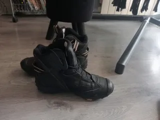 Botas de nieve negras