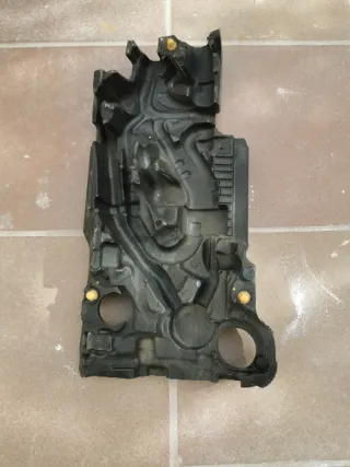 Tapa motor Ford Focus MK4 2.0 150cv