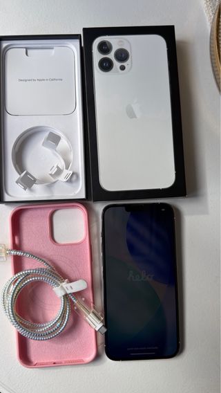 iPhone 13 Pro Max 256 GB Plata – Impecable, caja