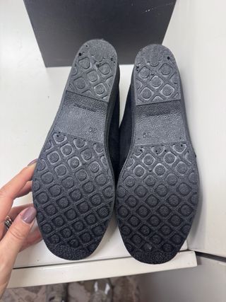 Pantofole nere con strappo n. 39