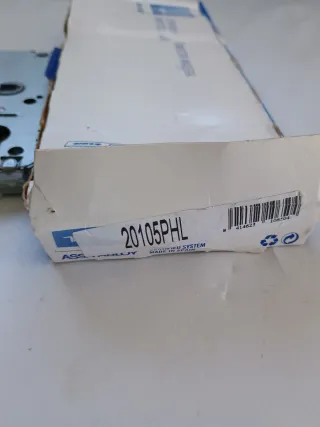 Cerradura TESA dorada con llaves