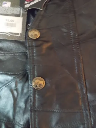 Chaleco de cuero Buffalo Negro