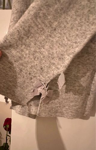 Jersey Ted Baker gris con lazos