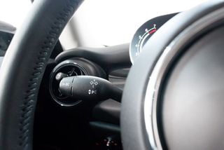 MINI Cooper COOPER 2014 5P BERLINA CON PORTON