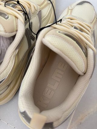 Zapatillas Kelme Talla 38 Beige/Gris