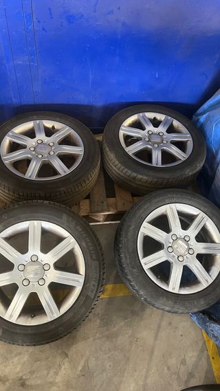 Llantas Seat León 2 con neumáticos
