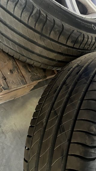 Llantas Seat León 2 con neumáticos