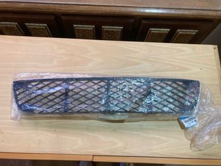 Rejilla Parachoques Mazda 323