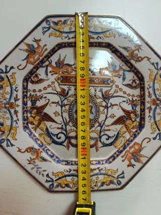 Plato octogonal decorativo de cerámica