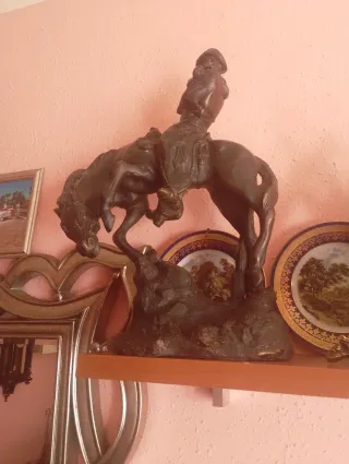 Figura vaquero y caballo bronce