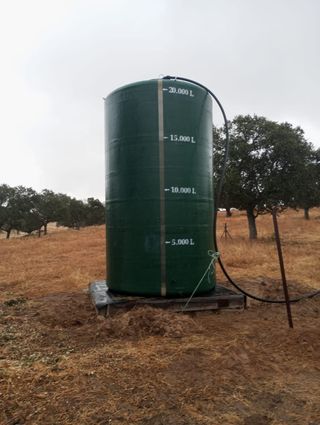 Depósito de poliéster