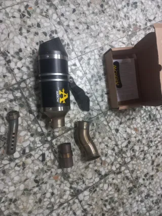 Escape arrow para ducati hypermotard 939 821