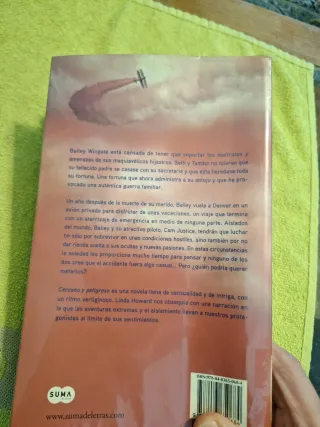 Cercano y peligroso (Spanish Edition)