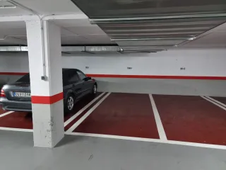 Se alquila, Plaza de garaje muy amplia