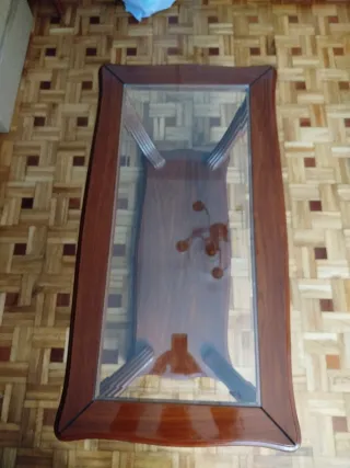Mesa de centro madera y cristal castaño
