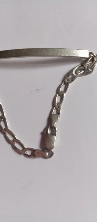 Esclava de plata de ley