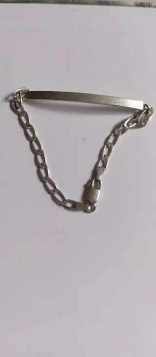 Esclava de plata de ley