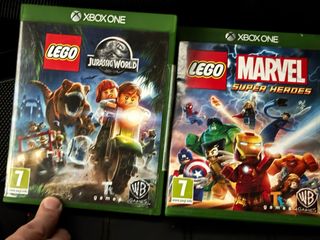 2 Juegos LEGO Xbox One: Jurassic World y Marvel