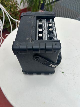 Amplificador Roland Micro Cube Negro