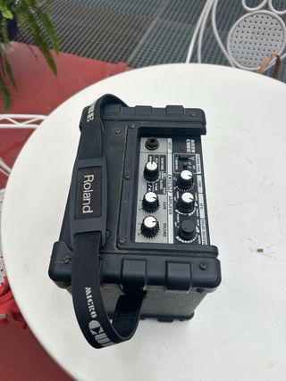 Amplificador Roland Micro Cube Negro