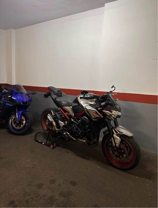 Kawasaki Z900 A2 (Solo papeles)