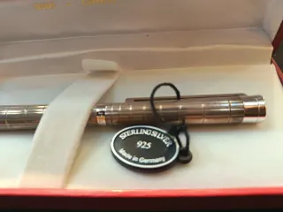 Bolígrafo Plata Vintage Tono Oro C.Z. Corachán