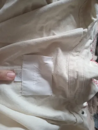 Chaqueta Zara Blanca Bordada