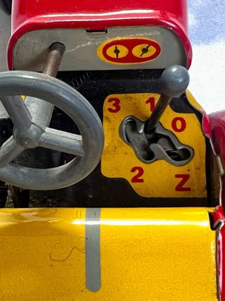 Tractor de Juguete Metálico Rojo y Amarillo