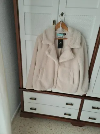 Chaqueta pelo beige talla única