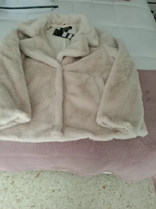 Chaqueta pelo beige talla única