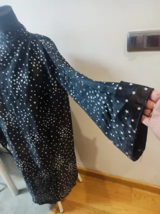 Disfraz Túnica negra con estrellas