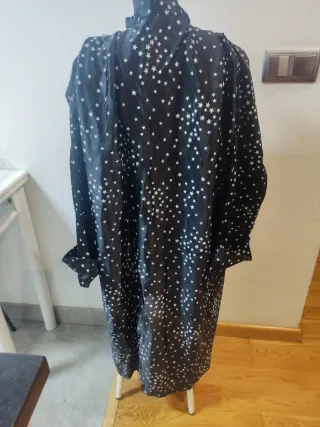 Disfraz Túnica negra con estrellas