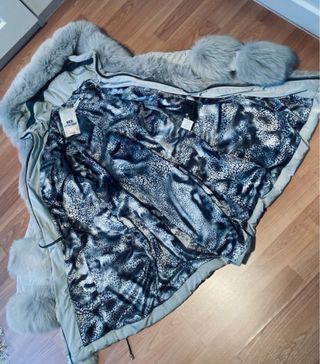 Abrigo Society Team gris con pelo