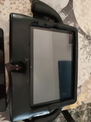 Pack 3 móviles y 1 tablet